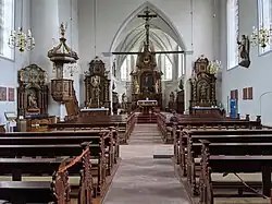 Blick in den Chorraum