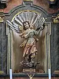 Seitenaltar rechts Erzengel Michael