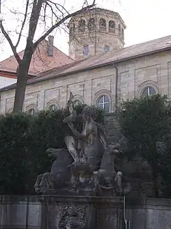 Bayreuth: Barockkirche mit Re­nais­sance­turm