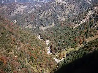 Die Wolfsschlucht von Südwesten und „halber Höhe“ aus gesehen