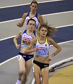 Melissa Courtney (hier an dritter Position) – Rang acht in&nbsp;4:18,74&nbsp;min