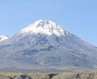 Blick von Südwesten auf den Yucamane