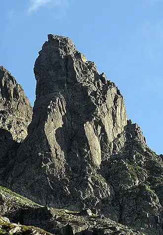 Blick auf die Nordwand vom Bergsee Meerauge