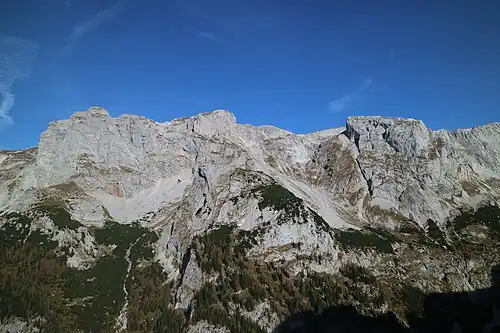 Blick von Süden auf v.&nbsp;l.&nbsp;n.&nbsp;r. Stangenwand, Zagelkogel und G'hacktstein