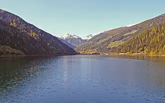 Der Zoggler-Stausee vom Staudamm gesehen