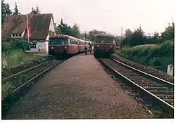 Zugkreuzung im Bahnhof Göppingen-Schlat (1989)