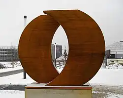 Rolf Nolden, Zwillingsbogen "O", Stahl gestapelt und von innen geschweißt, Aquapark Oberhausen 2009